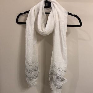 Chico’s NWT Helen scarf